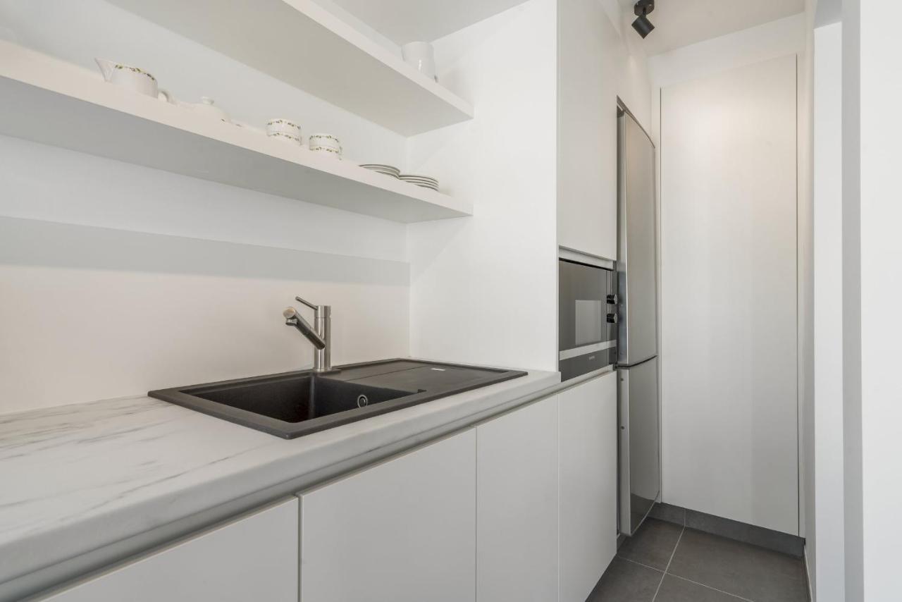 Delightful family apartment at only 50 meters from the beach / Panne A Côte De Panne Exterior foto